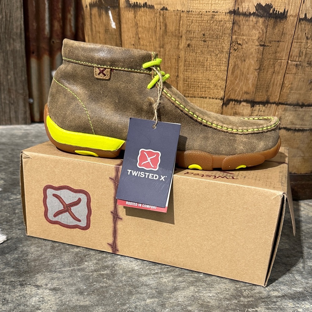 Twisted X Men's Chukka Boots in Brown and Yellow